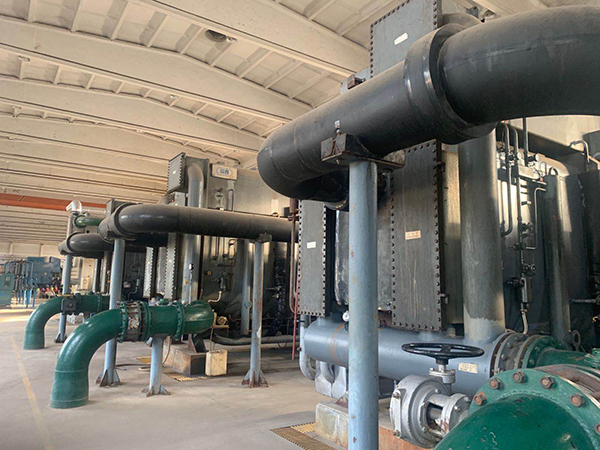 二、根据室内热湿负荷的负荷介质分类